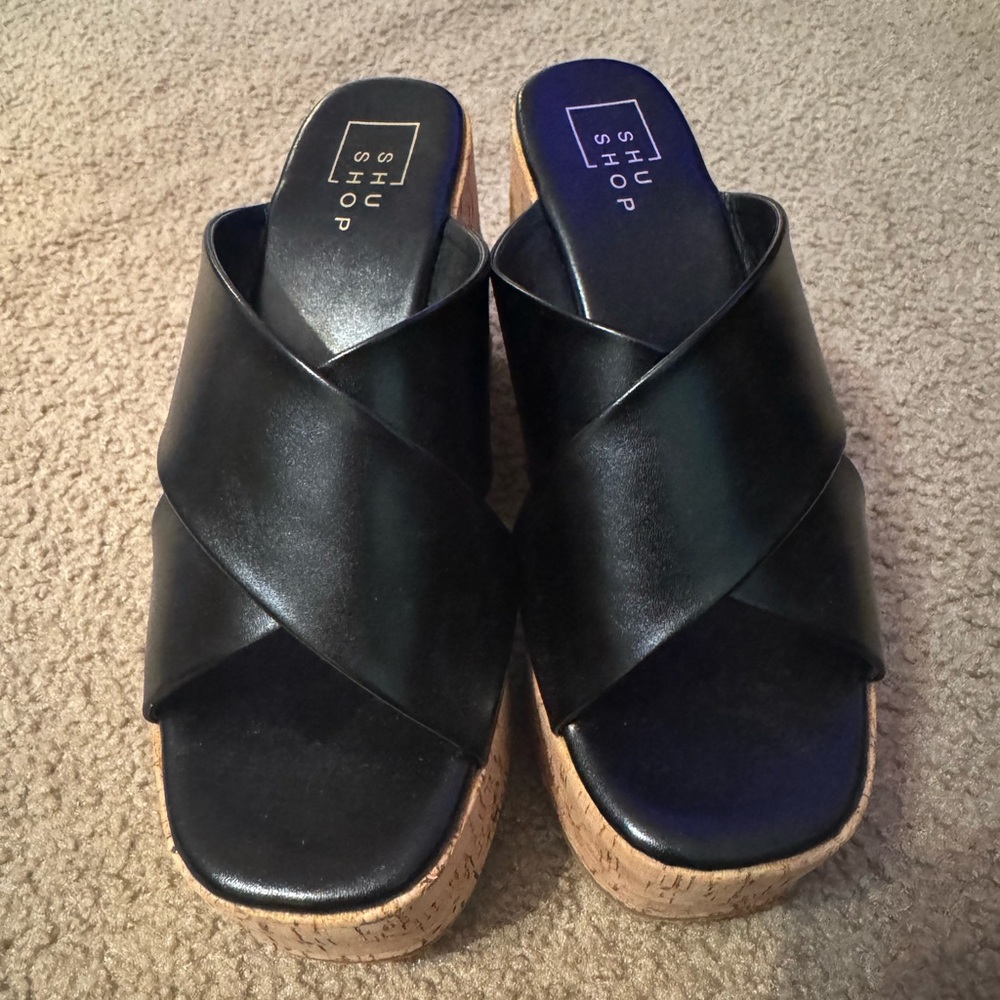 ShuShop Black Platform Shoes Sleek Design